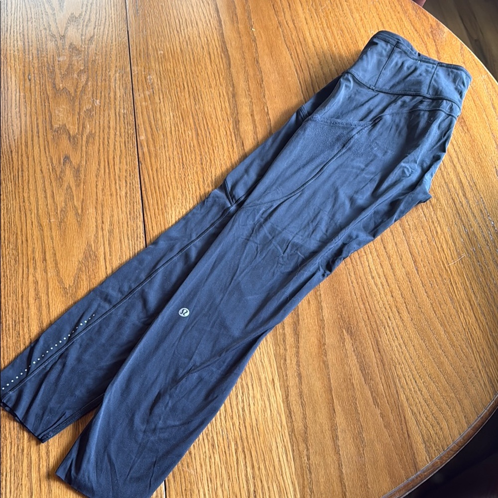 Lululemon Athletica Black Leggings Comfortable and Stylish